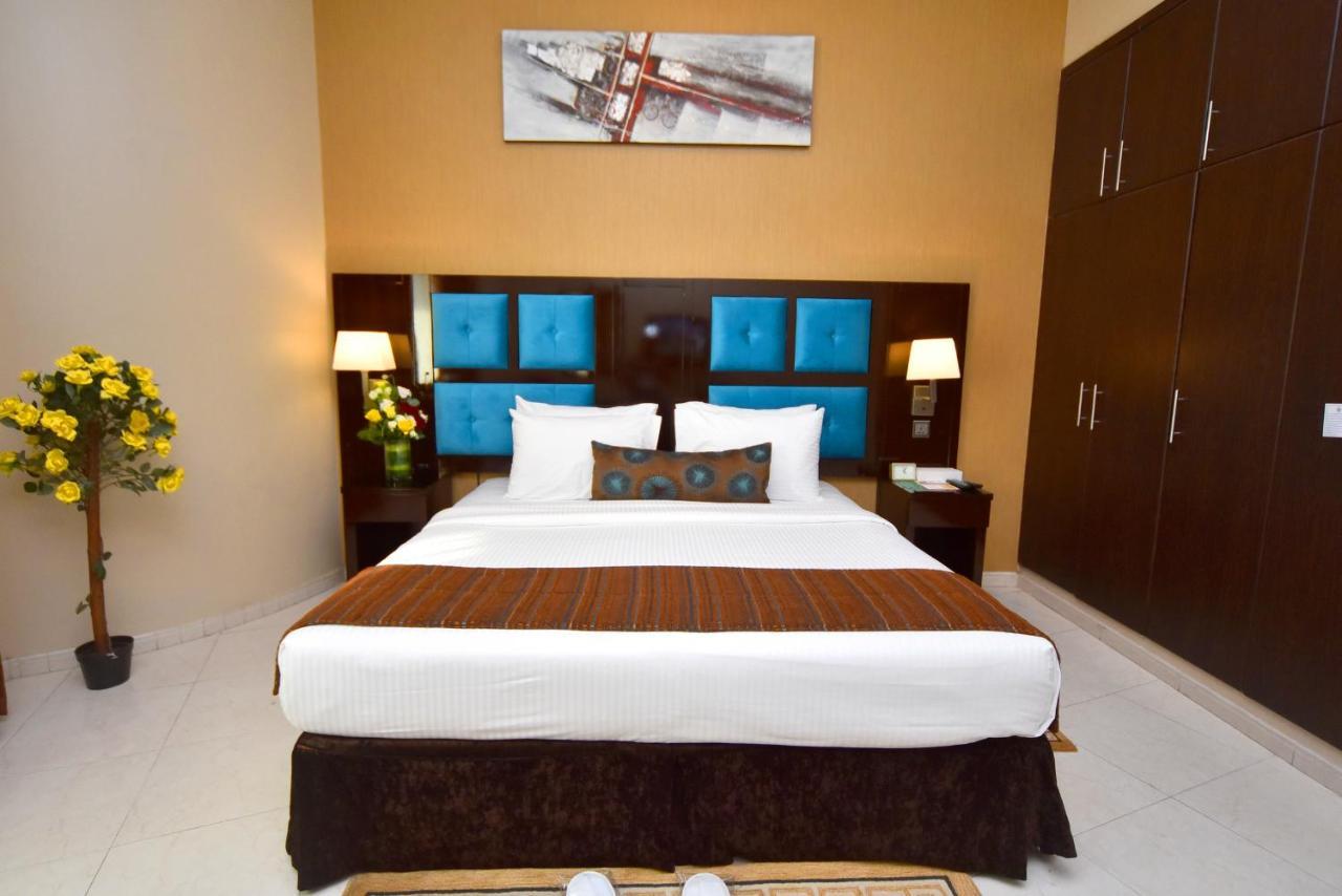 Emirates Stars Hotel Apartments Dubai Exteriör bild