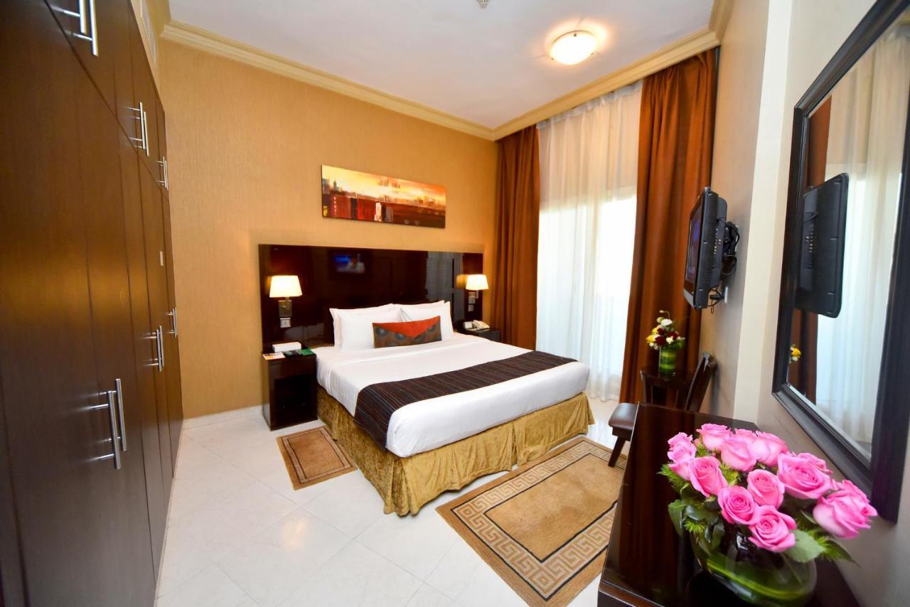 Emirates Stars Hotel Apartments Dubai Exteriör bild