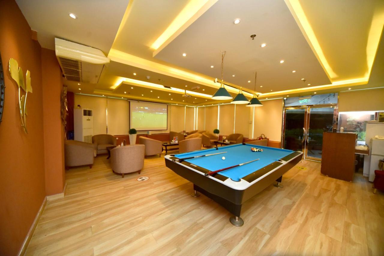 Emirates Stars Hotel Apartments Dubai Exteriör bild