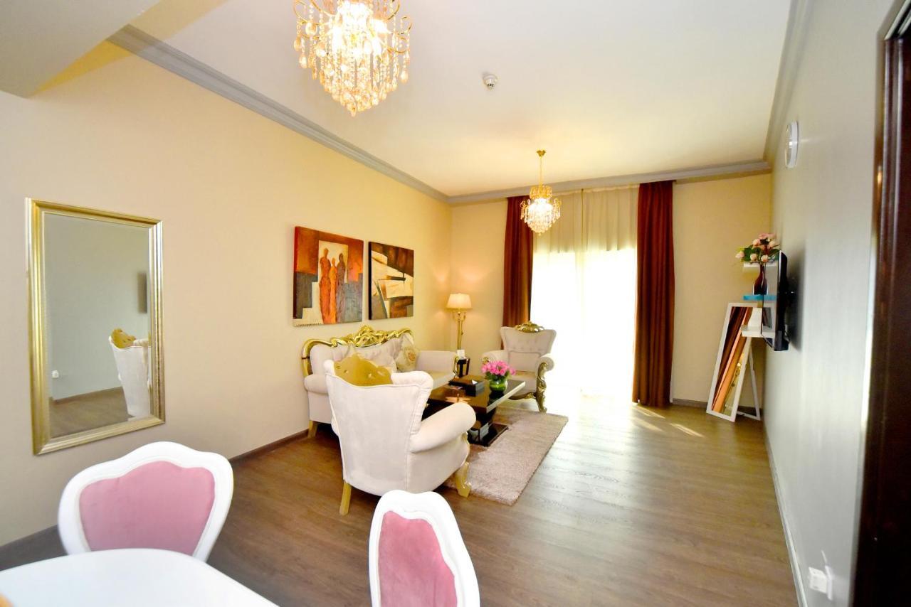 Emirates Stars Hotel Apartments Dubai Exteriör bild