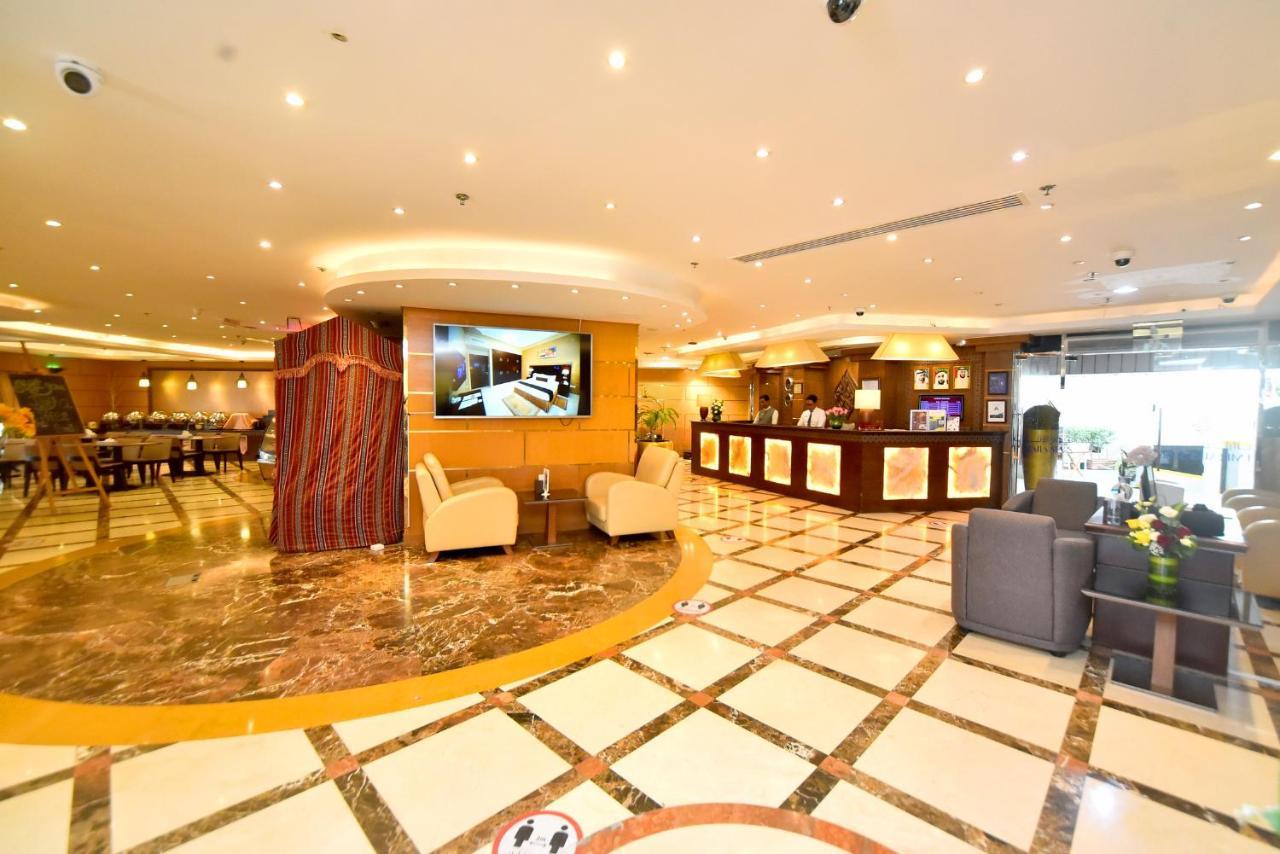Emirates Stars Hotel Apartments Dubai Exteriör bild
