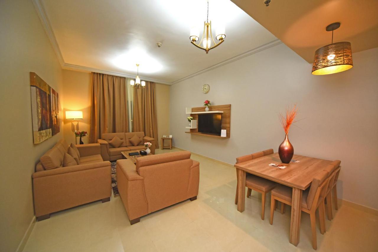 Emirates Stars Hotel Apartments Dubai Exteriör bild