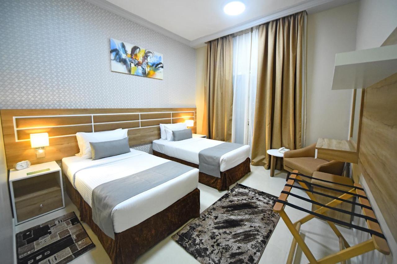 Emirates Stars Hotel Apartments Dubai Exteriör bild