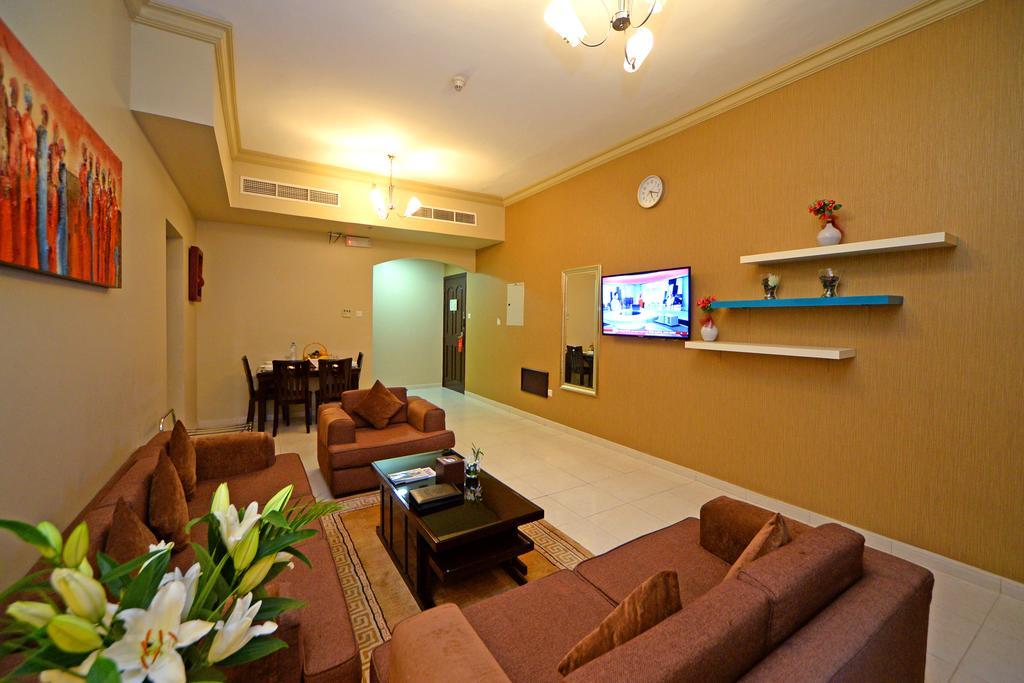 Emirates Stars Hotel Apartments Dubai Exteriör bild